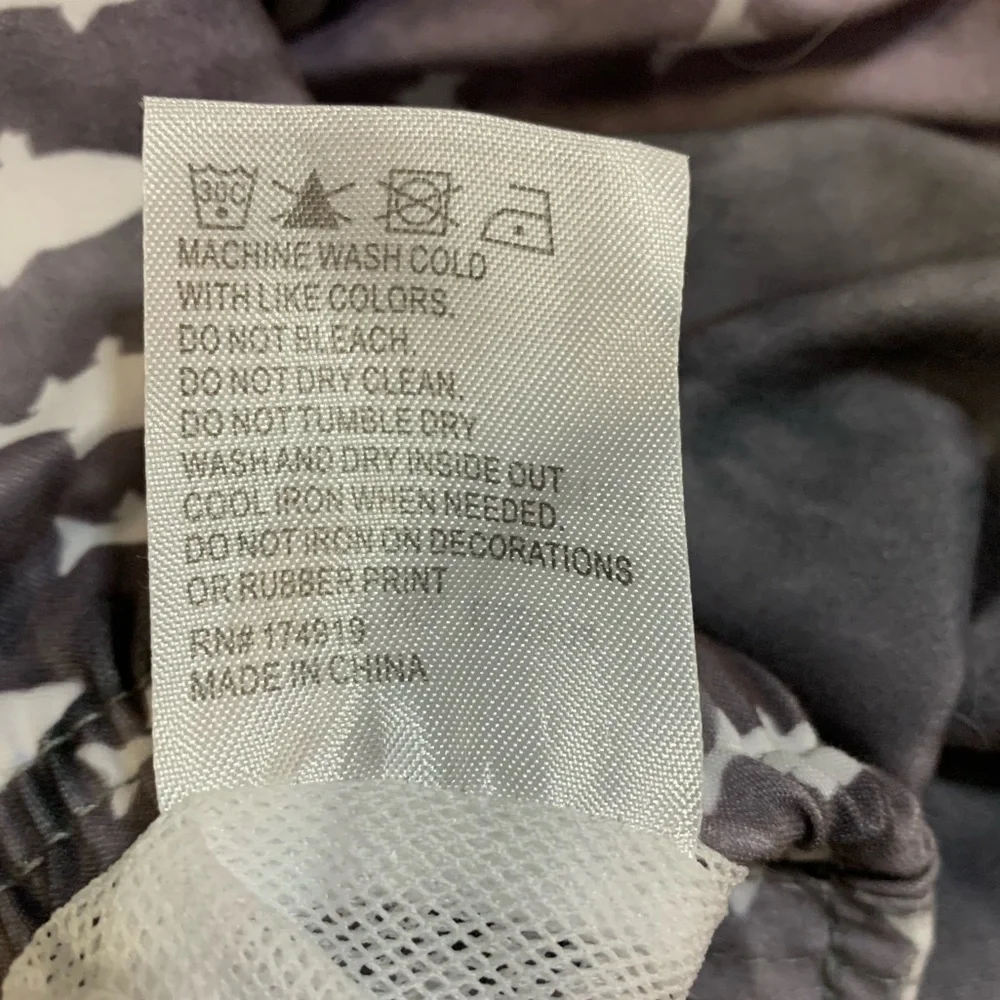 THE ENDLESS SUMMER (XL) Swim Short Gray White Fish All-Over Print Lined Like New